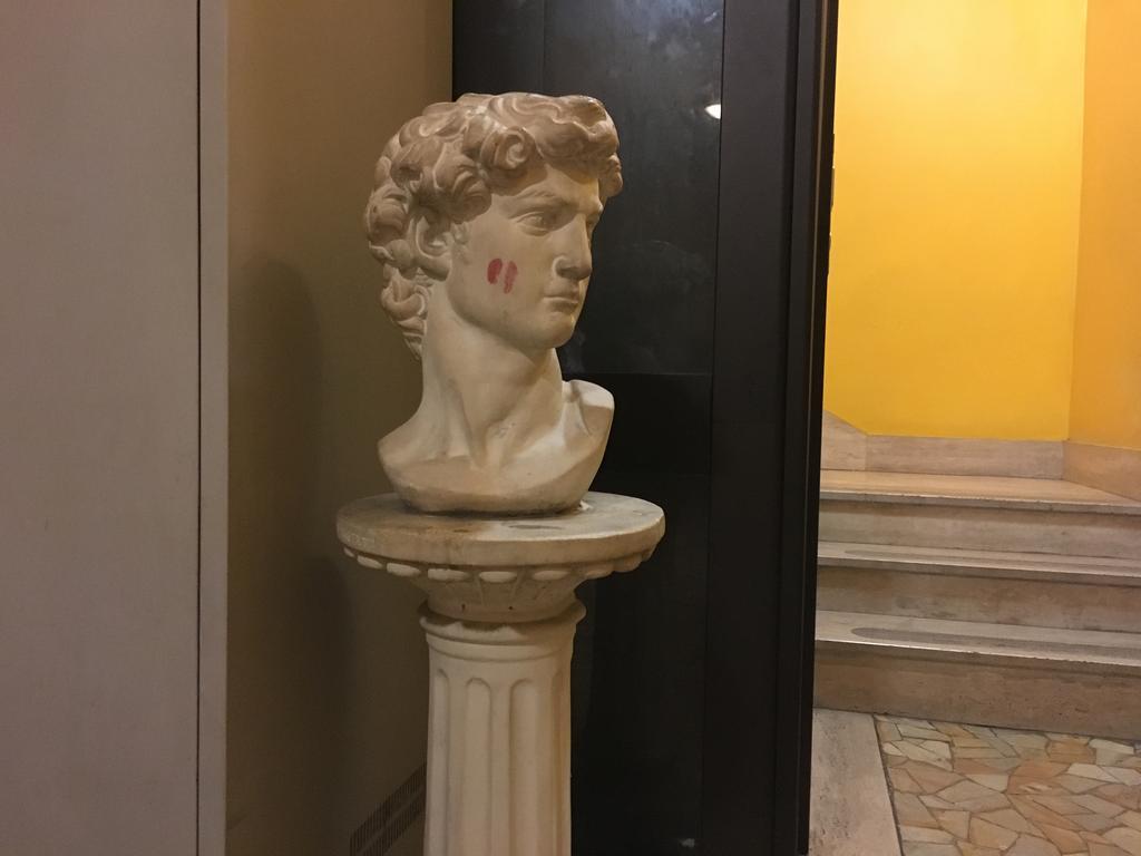 Wonderful In Rome Hotel Exterior photo